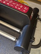 E95 Step 4-08 06 Mount Rear Incline Bar Cover with two of the usual Machine screws.jpg