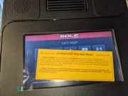 E95 Step 4-11 04 Read the notice and remove the clean-adhesive screen protector.jpg