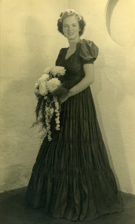 1937~ Velma, for Ginny's wedding.jpg