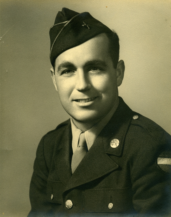 1943-03 3 Harry.jpg