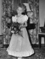 1945-12 1 Carol (flower girl).jpg