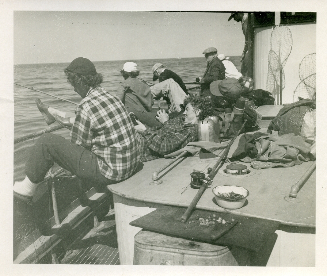 1949 2 Marge Layton, Betty Shamel, Harry, Velma.jpg