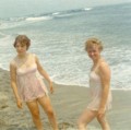 1971-07~ Karen (16) & Ellen (30).jpg