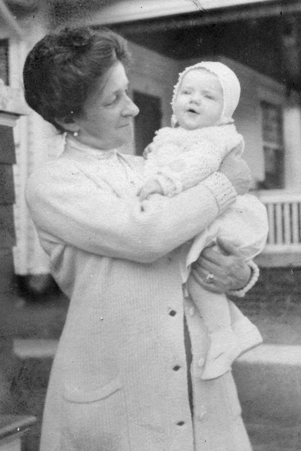 1903 Aunt Kate & San.jpg