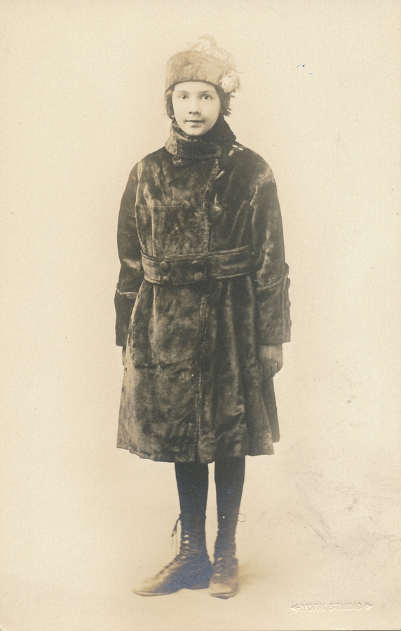 1920~ Betty Frisbie.jpg