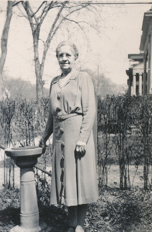1945-04-07 Coz Bess.jpg