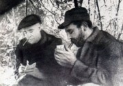 1957-02-17 Herbert Matthews (New York Times) & Fidel Castro, Sierra-Maestra, Cuba.jpg