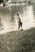 1949-06-04 4 Dick cools off (3-00 pm), Kittery Point ME.jpg