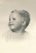 1950-12 Peter D Matthews Jr (30 months).jpg