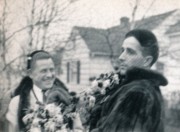 1952-11-15 3 Jack Perry & Bob Teach in veils before King-Cramer Wedding.jpg