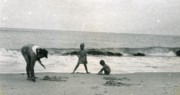 1953-07~ 03 Geneth, Pete Jr & Dan - Beach day.jpg