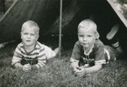 1953-07~ 08 Dan & Pete Jr in army pup tent, backyard day.jpg