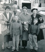 1957-01 4 (f) Pete Jr & Dan; (r) Diane, Hilliard, Til & Geneth.jpg