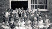 1957-06 1 Pete Jr's 3rd grade class, Harris School, Needham MA.jpg