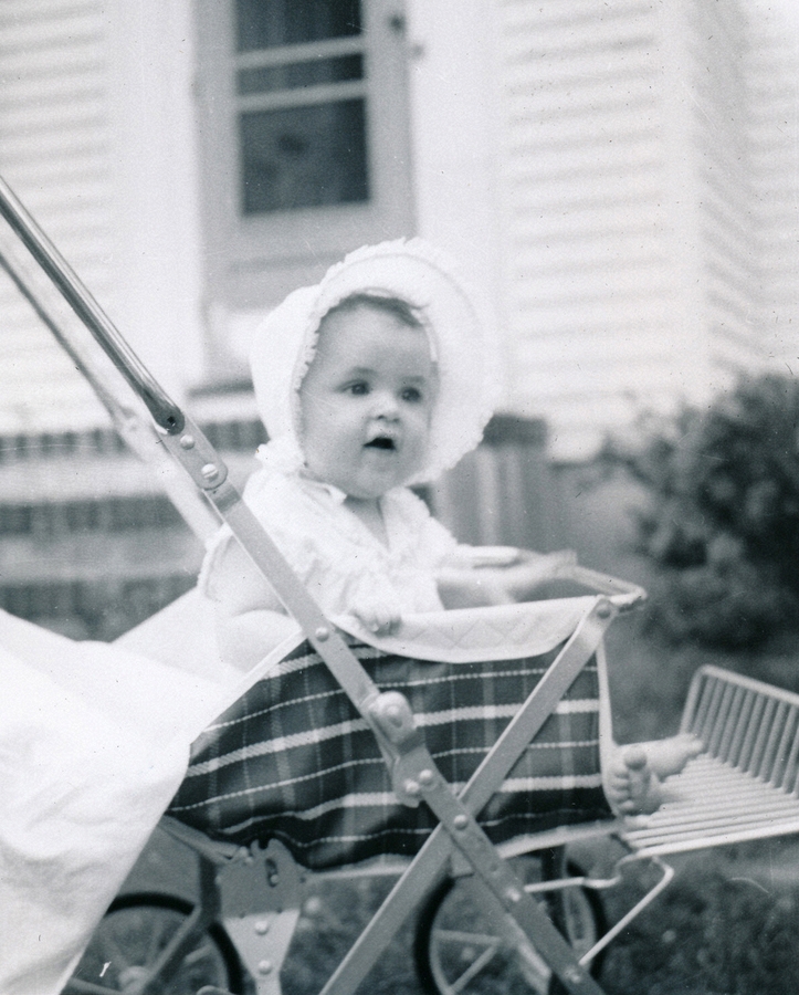 1957-07 3 Andrea (7 mo).jpg