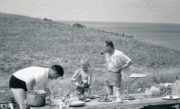1957-08 06 Milt Trageser, helper & Dr Fry.jpg