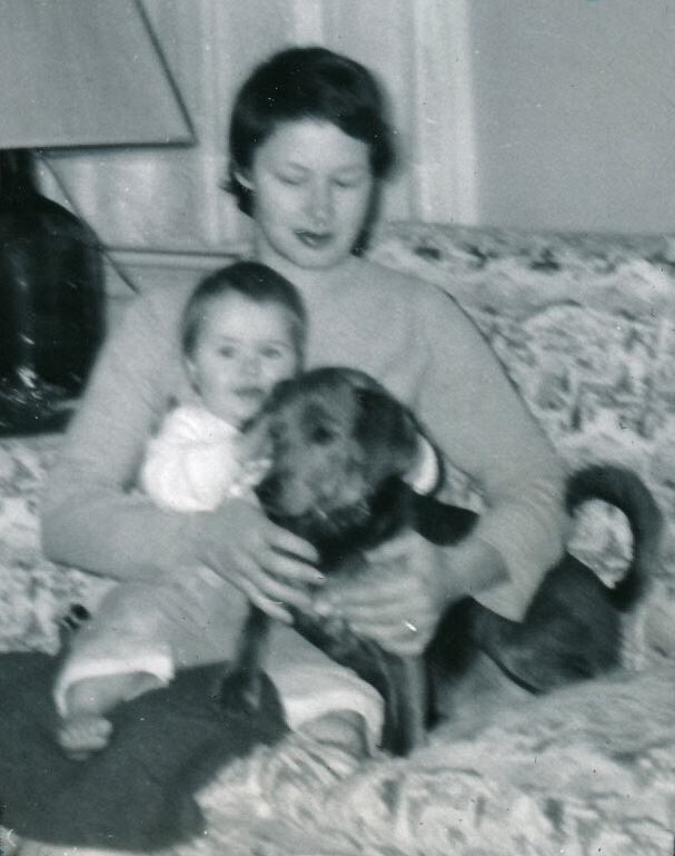 1957-09 7 Andrea, Diane & Dusty.jpg