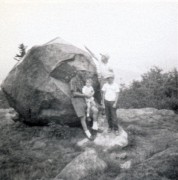 1959-08-early 1 Pete Sr, Andrea, Pete Jr & Dan; on top of Mt Sunapee.jpg