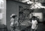 1959-08-late 2 Andrea, Dan, Pete Jr & Alvin the turtle.jpg