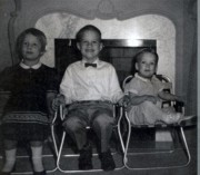 1959-11~ 3 Kathy (4.5), Billy (6.5) & Bobby (1.5) MacLean; Minneapolis MN.jpg