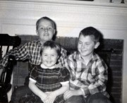 1959-11-06 1 Pete Jr, Andrea (HBD=3) & Dan, Needham.jpg