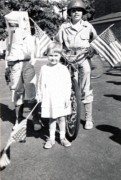 1960-07-04 1 Dan, Andrea & Pete Jr, ready for parade.jpg