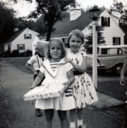 1961-07-07 3 (Bruce), Anne & Andrea; Anne Rawson's 4th birthday party.jpg