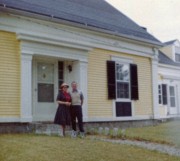 1962-09-03 2 Diane & Pete, front of house, Islesboro ME.jpg