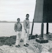 1963-08 10 Ron Stitt & Dave Hoyt wait for ferry, taking bus home; Islesboro ME.jpg