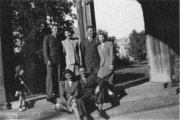1944 1 Pete Matthews with Stroup & Tessman, likely OCS, Stevens College, Columbia MO.jpg