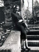 1955-04-10 Til in Douglaston, Easter.jpg