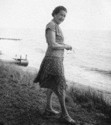 1953 Marguerite Lee.jpg