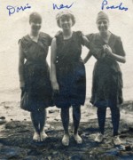 1916~ 14 Doris, Nan & Peaches swim in Hudson River.jpg
