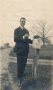 1918 05 Ped mailing daily letter to Doris, Gales Ferry CT.jpg
