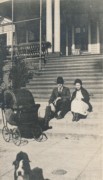 1920-12 4 Jack (in carriage, 2.5 months), Ped, Doris & friend; hotel, Trion GA.jpg