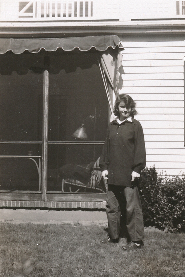 1943-09 2 Diane, 5 Alden Rd, Wellesley Hills MA.jpg