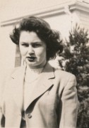 1944-03 3 Diane, 5 Alden Rd, Wellesley MA.jpg