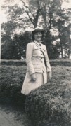 1944-07~ 2 Edie Hunter, USN, Wellesley MA.jpg