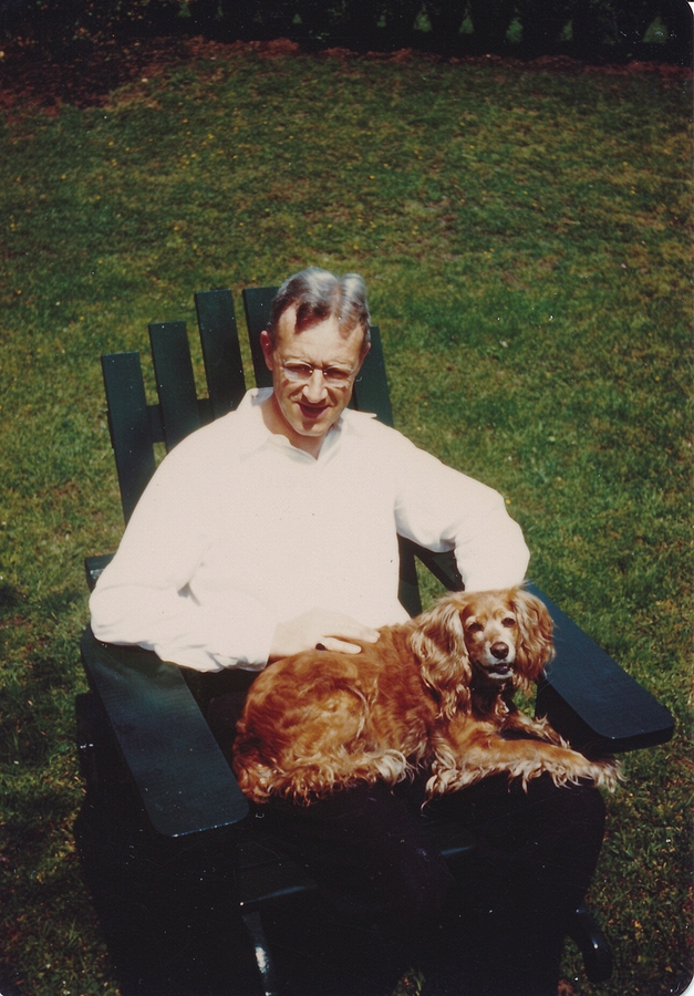 1945-05~ 3 Dad & Toni, Wellesley.jpg