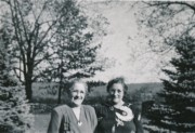 1945-09~ 1 Coz Bess & Coz Edith, Yale Football vs Columbia, New Haven CT.jpg