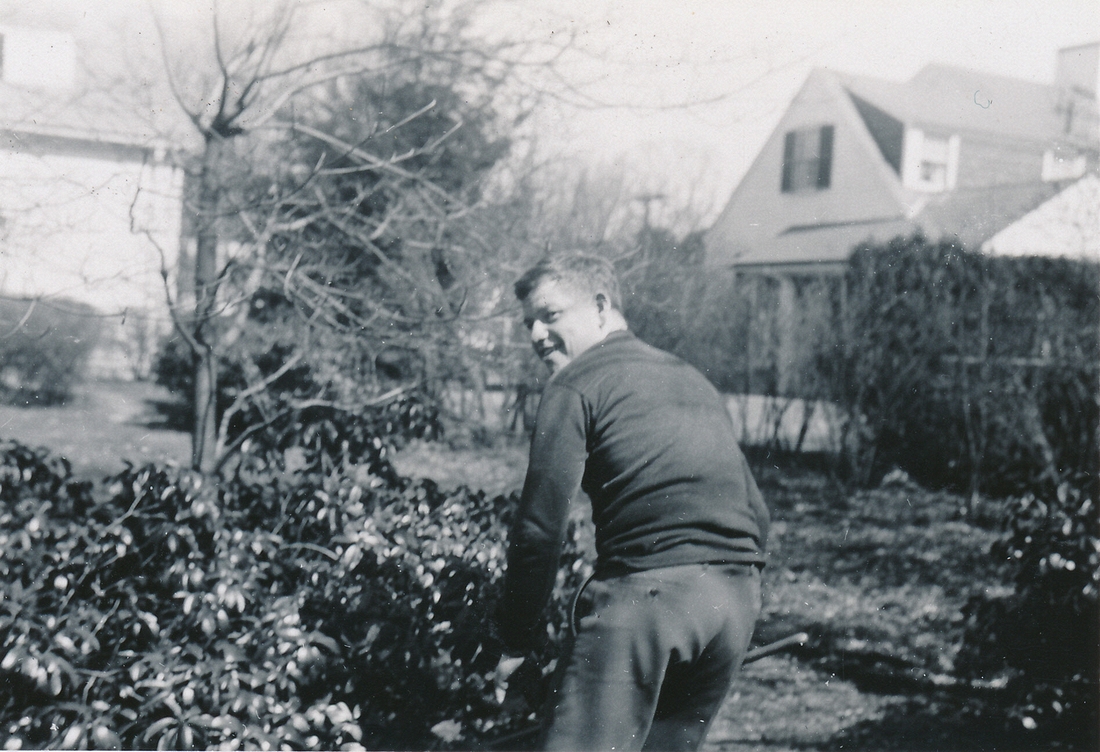 1946-03~ 03 Jack, clean-up job.jpg