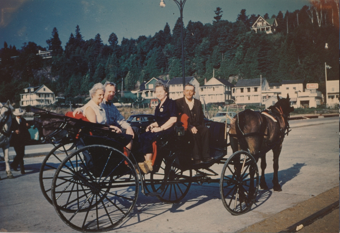 1950~ Flossie, Ped & Doris, Quebec.jpg
