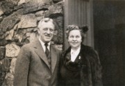 1951-03-31 Ped & Doris, Jean Dennett's wedding, Sharon MA.jpg