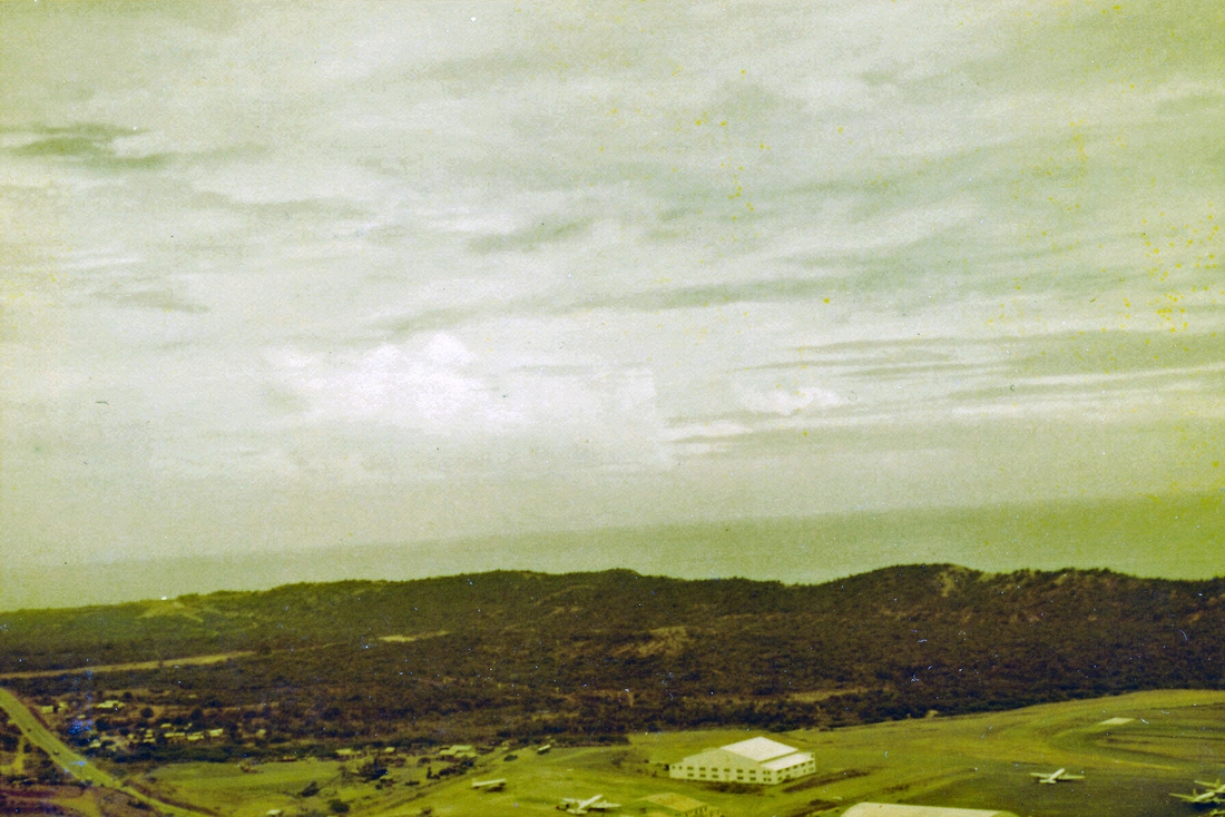 1954-10-08 1 Leaving La Guaira for Caracas.jpg