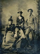 1891~ Engagement - John, Harry & mother Sarah Jane Perry with Liz Fowler (front) [301].jpg