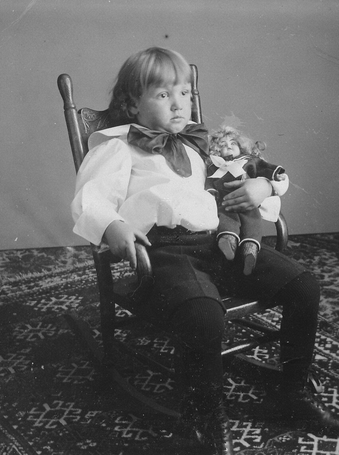 1897-12 Ped - 'the only time he ever touched this doll'.jpg