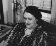 1940~ Liz Perry at Allentown.jpg
