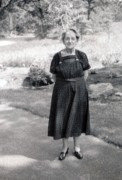 1959-07~ 1 Liz Perry (age 87), 26 Driftwood Lane, Weston MA.jpg