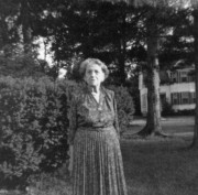 1961-10-09 Liz Perry on her 90th birthday, South Natick MA.jpg