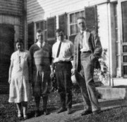 1927 1 Doris, her brothers Lee & Arnold Woodbury, Ped.jpg